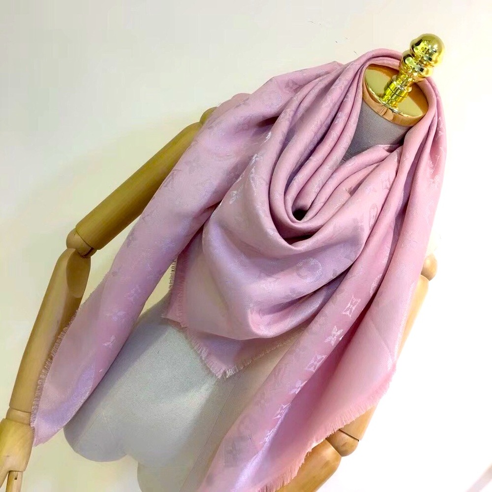L V Châle Monogram Cashmere Silk Blend Stole Shawl Scarf in Monochromatic Colors - Picture 8 of 14